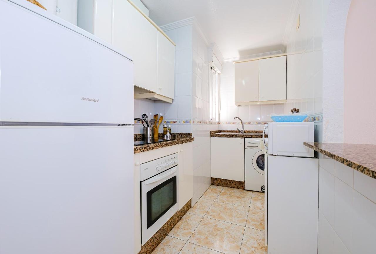 Piso 2 Dormitorios, Equipado, 5 Min Playa Del Cura Торрев'єха Екстер'єр фото